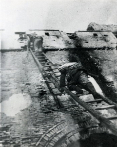 攻城。1947年4月10日，盘踞在栾城县城的国民党军被消灭，11日宣布栾城解放。（1947）